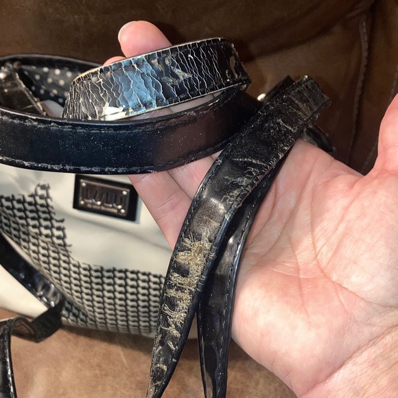 Lululemon Athletica Black and White Houndstooth Dog Tote - Picture 2 of 6